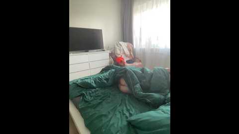 yugovi @ bongacams on 20250929