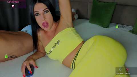 gold_couple2 @ bongacams on 20251002