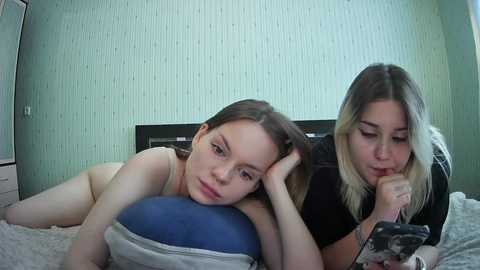 doublechris @ bongacams on 20251004