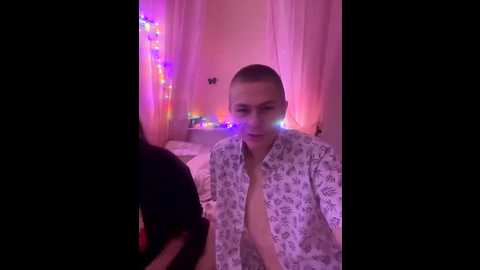 teenvibes_18_ @ bongacams on 20251006