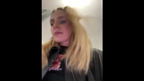 elegantbabe @ bongacams on 20251008