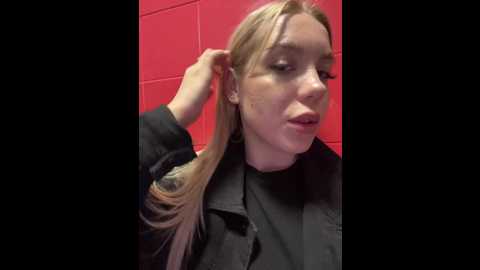 maksisisia @ bongacams on 20251008