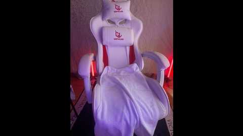 vika1_1 @ bongacams on 20251009