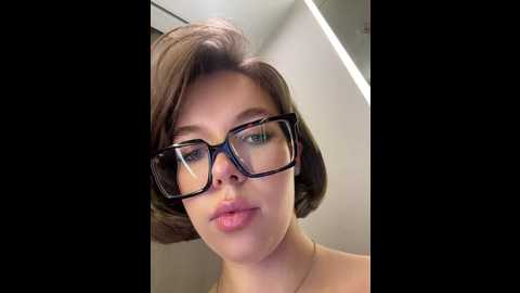 _alessandra @ bongacams on 20251010