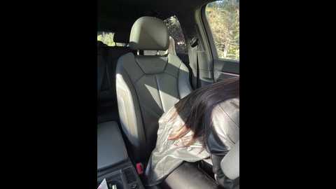 linahelen @ bongacams on 20251010