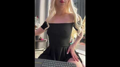 loladoll @ bongacams on 20251010