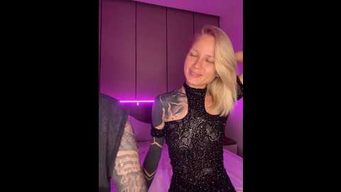 twins666 @ bongacams on 20251010