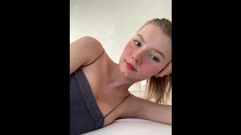 nezukoo @ bongacams on 20251011