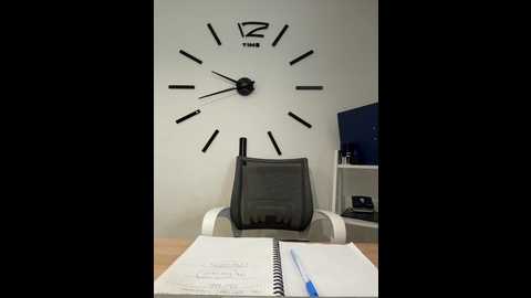 verybaby @ bongacams on 20251011