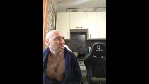 innokentiy449 @ bongacams on 20251013