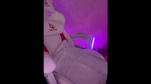 vika1_1 @ bongacams on 20251014