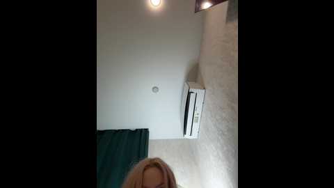 ellidi @ bongacams on 20251015