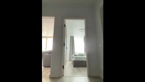 tati16 @ bongacams on 20251016