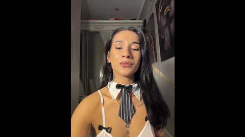 adel9 @ bongacams on 20251017