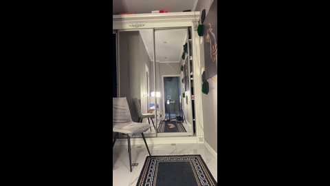 adel9 @ bongacams on 20251017