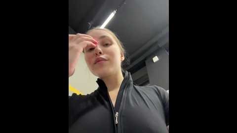 adelaida1001 @ bongacams on 20251018