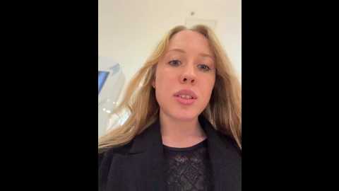 likachkaa @ bongacams on 20251019