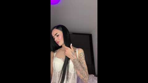 evadesire @ bongacams on 20251020