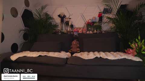 taanni @ bongacams on 20251020