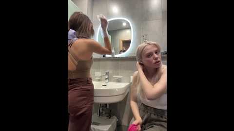 vibromashulkadashulka @ bongacams on 20251020