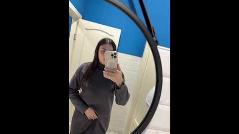 nikkysecrets @ bongacams on 20251021