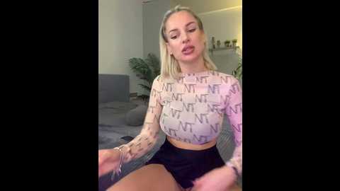 stasya_moor @ bongacams on 20251021