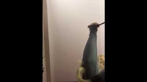 littledelora @ bongacams on 20251023