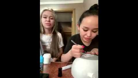 emyeva @ bongacams on 20251024