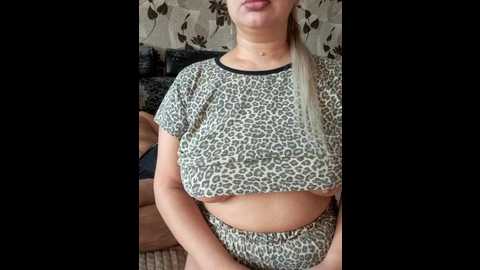 cat_bars69 @ bongacams on 20251025