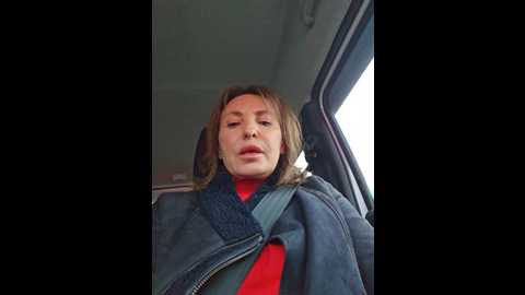 editamilf @ bongacams on 20251025