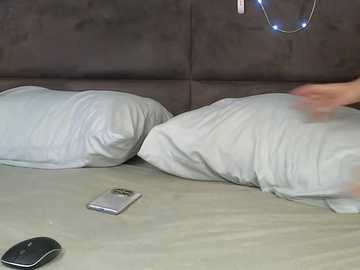 sexbogove36 @ bongacams on 20251025