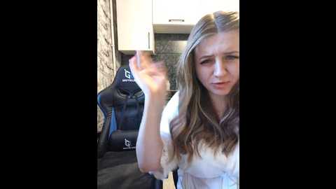 innokentiy449 @ bongacams on 20251026