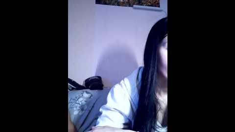 adidascoin @ bongacams on 20251027