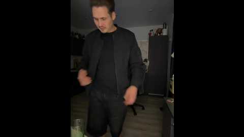 ann_den @ bongacams on 20251027