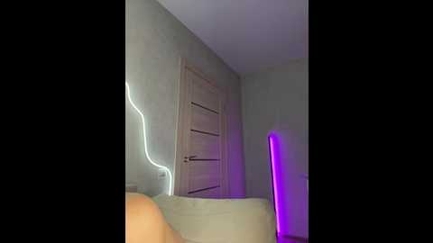 mila_m @ bongacams on 20251029