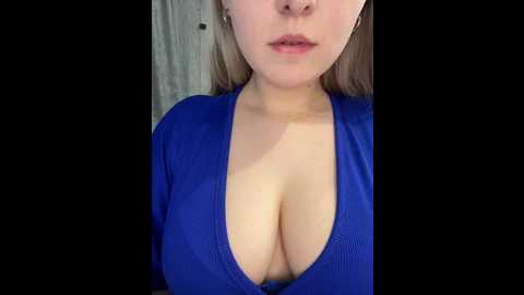 peach__alice @ bongacams on 20251029