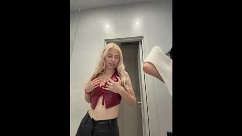 vibromashulkadashulka @ bongacams on 20251029