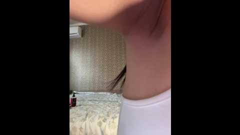 adel9 @ bongacams on 20251031