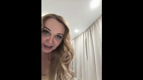 xxxsexymilfxxx @ bongacams on 20251031