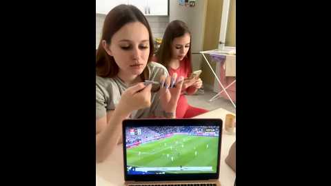 ameli1 @ bongacams on 20251101