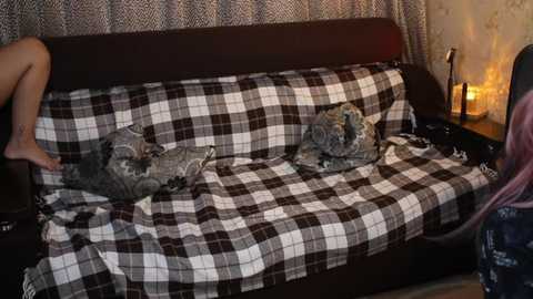 sexlove12002 @ bongacams on 20251102