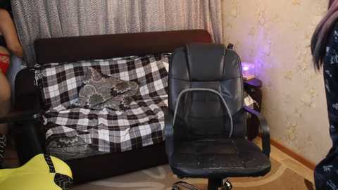 sexlove12002 @ bongacams on 20251102