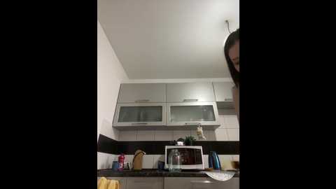 tuya2 @ bongacams on 20251102