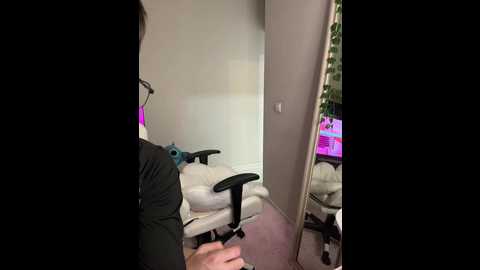 yololove @ bongacams on 20251103