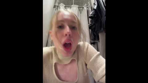 likachkaa @ bongacams on 20251104