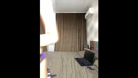 lindseya @ bongacams on 20251105