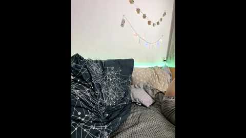 alissalexx @ bongacams on 20251107