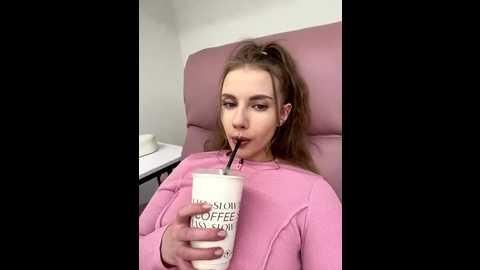 _vikkil0vescheese_ @ bongacams on 20251108