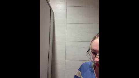 likachkaa @ bongacams on 20251109