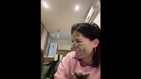 vibromashulkadashulka @ bongacams on 20251109